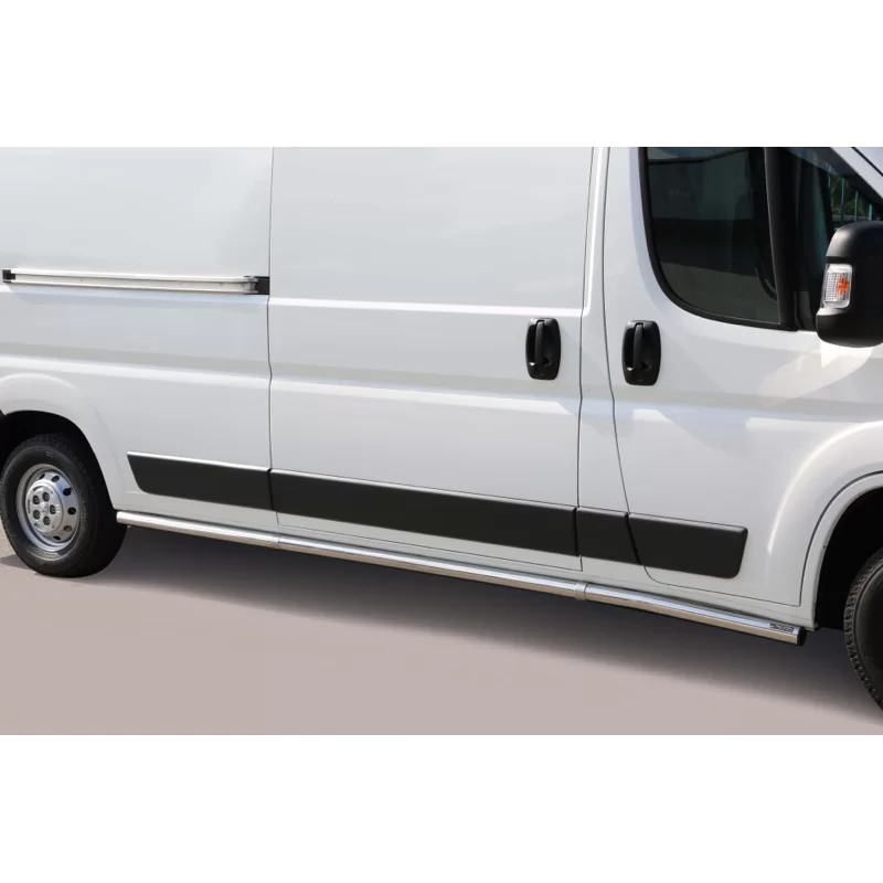 Seitenschutz Peugeot Boxer LWB Seitenschutz Peugeot Boxer LWB