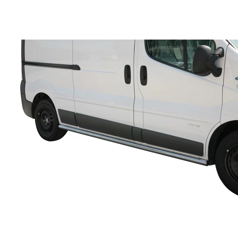 Protection Latérale Renault Trafic LWB (Avec Bouchons en Inox)