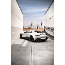 Capristo Aston Martin Vantage V8 4.0 Biturbo 02AM05003005