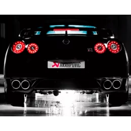 Akrapovic Nissan GT-R