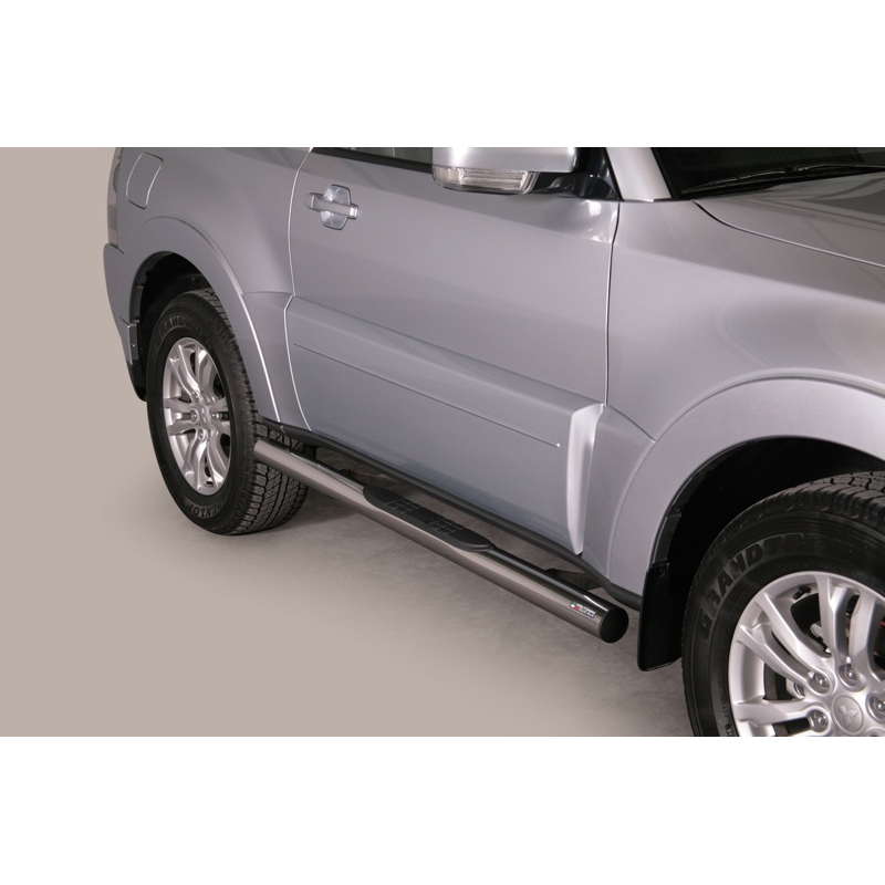 Side Step Mitsubishi Pajero Side Step Mitsubishi Pajero